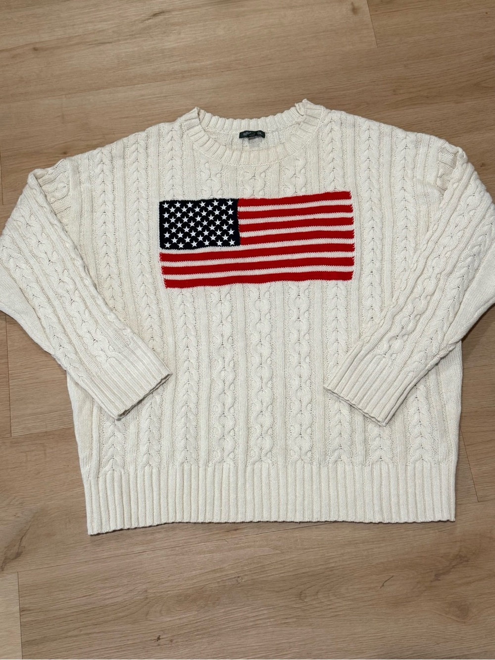 Wild Fable American Flag Cable Knit Cream Sweater Size Medium